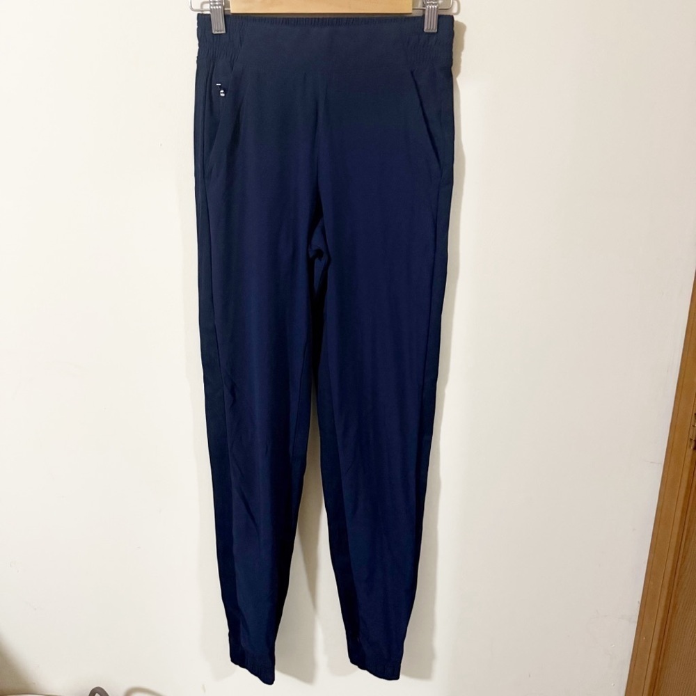 Athleta Brooklyn Jogger Navy Pants Size 0 TALL Activewear Pockets Workout